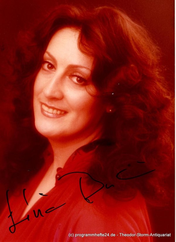 Autogrammkarte Livia Budai ( Opernsängerin ) signiert Oper Sängerin Mezzo-Sopran